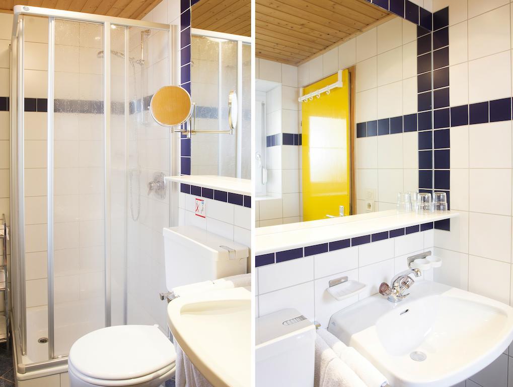 Antares Am See Maurach  Room photo